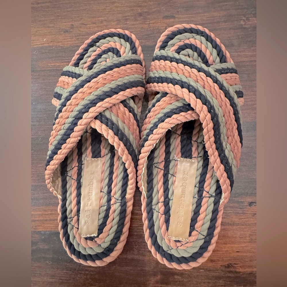 Striped Rope Saraya slide Sandals salt + umber. New size 5